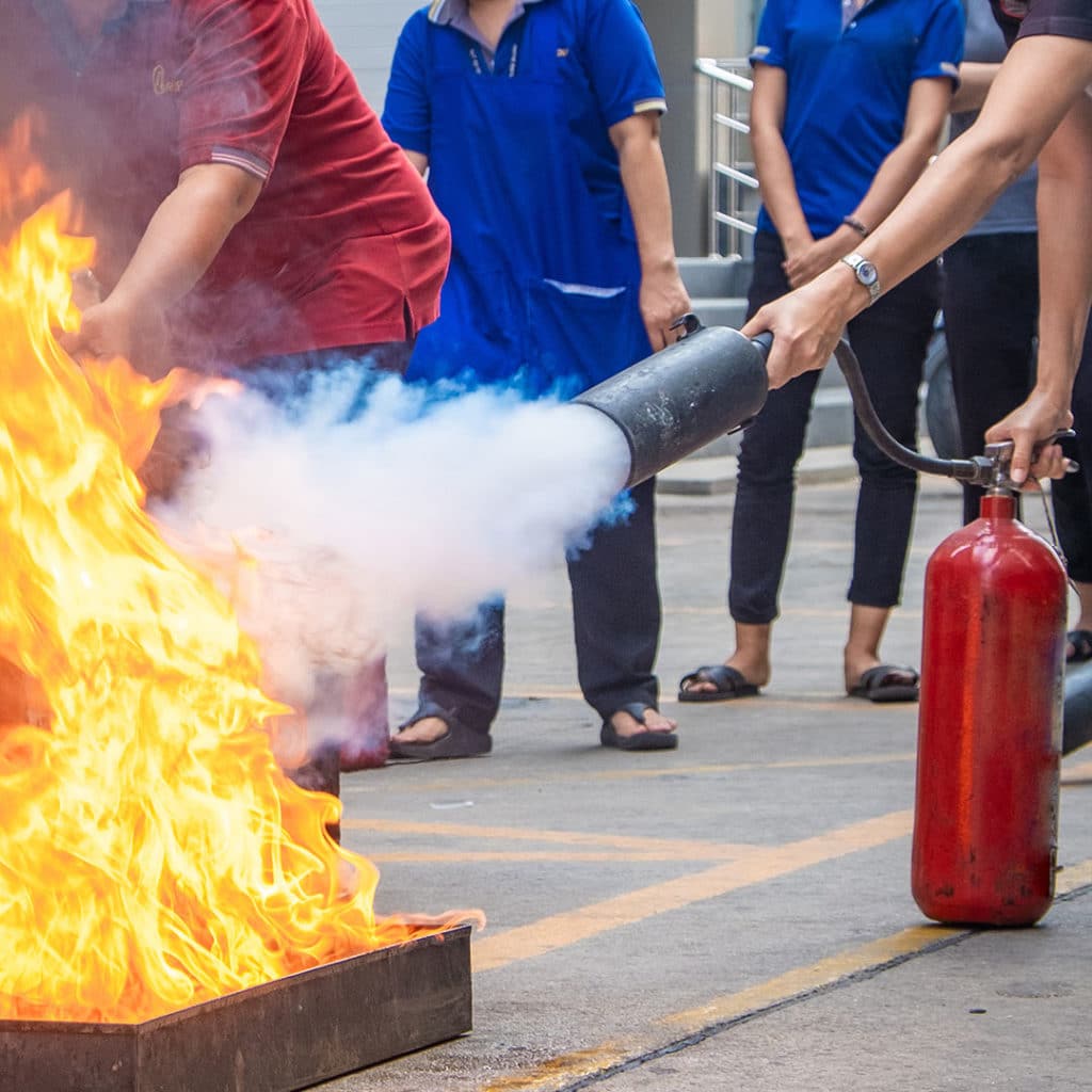 How to Use a Fire Extinguisher - Security Five